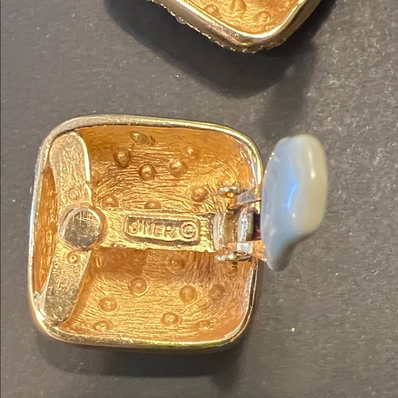 Rare CINER clip earrings-18k gold plated Swarovski crystal - Picture 3 of 6